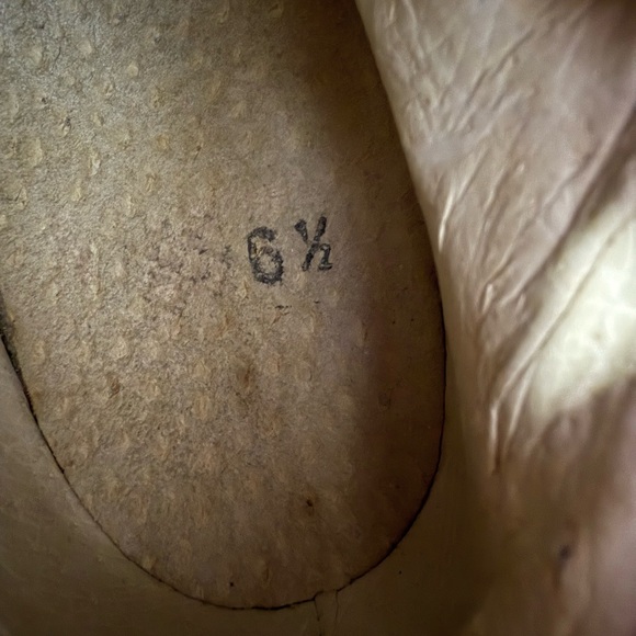 Unisex Crocodile/Ostrich Leather Lightweight and Comfy Shoes - Picture 6 of 9